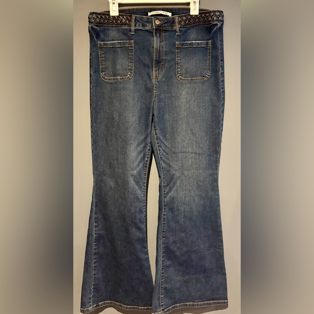 Celebrity Pink bell bottom flare jeans size 19/34 braided belt medium wash